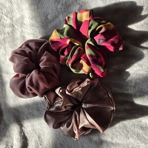 Large Scrunchie Set